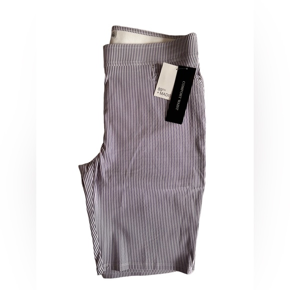 NWT 89TH Madison. Women Striped Short. Size L Color Blue White - Picture 4 of 12